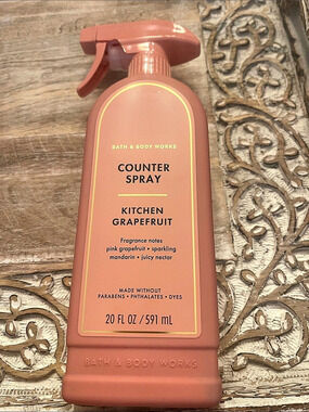 Bath & Body Works Kitchen Grapefruit Counter Spray Pink 20 fl oz